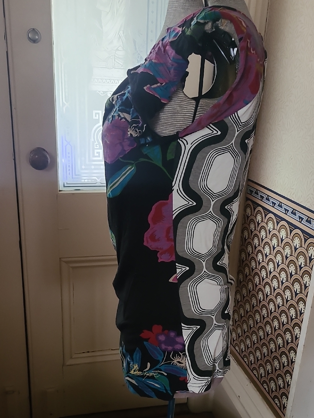 Desigual Pattern Mix Drape Neck Top - Picture 5 of 6